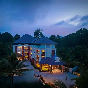 Woodnote Hotel Thekkady